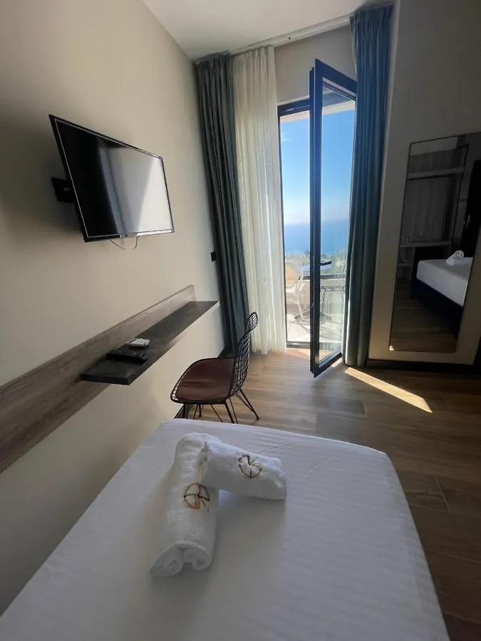 Gogo's Boutique Hotel Dhërmi