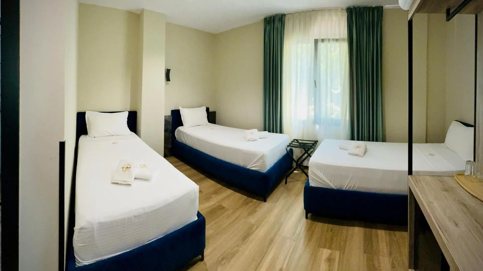 Gogo's Boutique Hotel Dhërmi Albanie